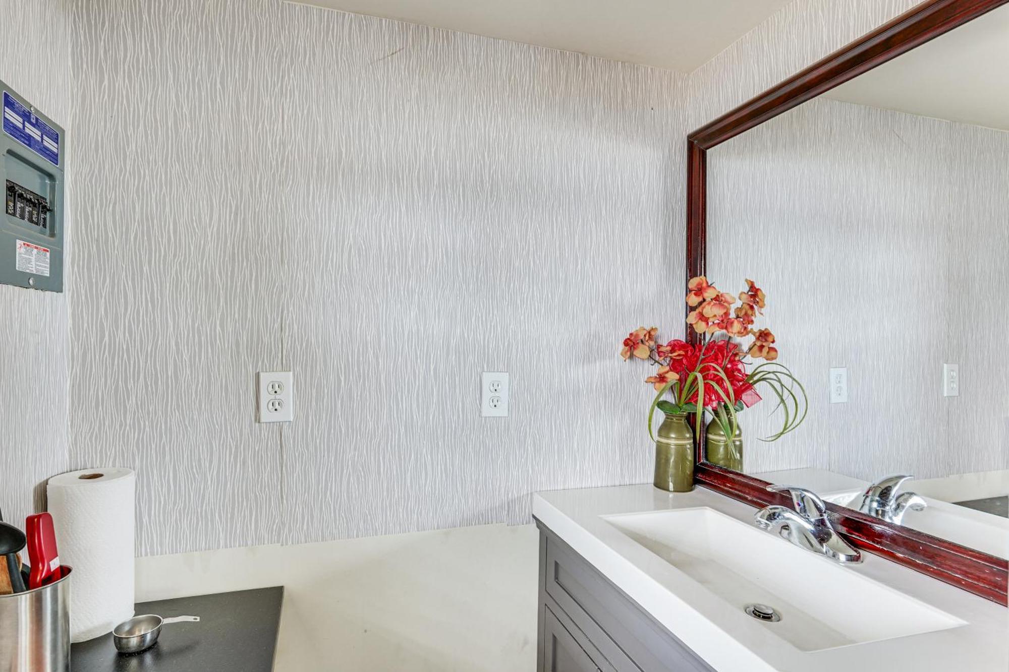 Lakefront Panama City Studio With Hot Tub Access Buitenkant foto